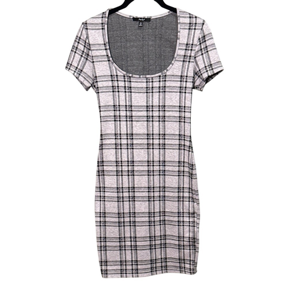Papaya Plaid Bodycon Mini Dress Short Sleeve‎ Casual Fitted Black White Gray M